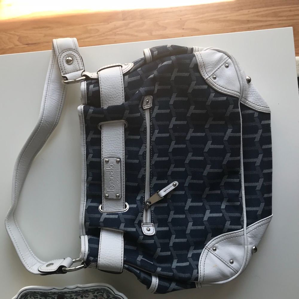 TIGNANELLO PURSE!